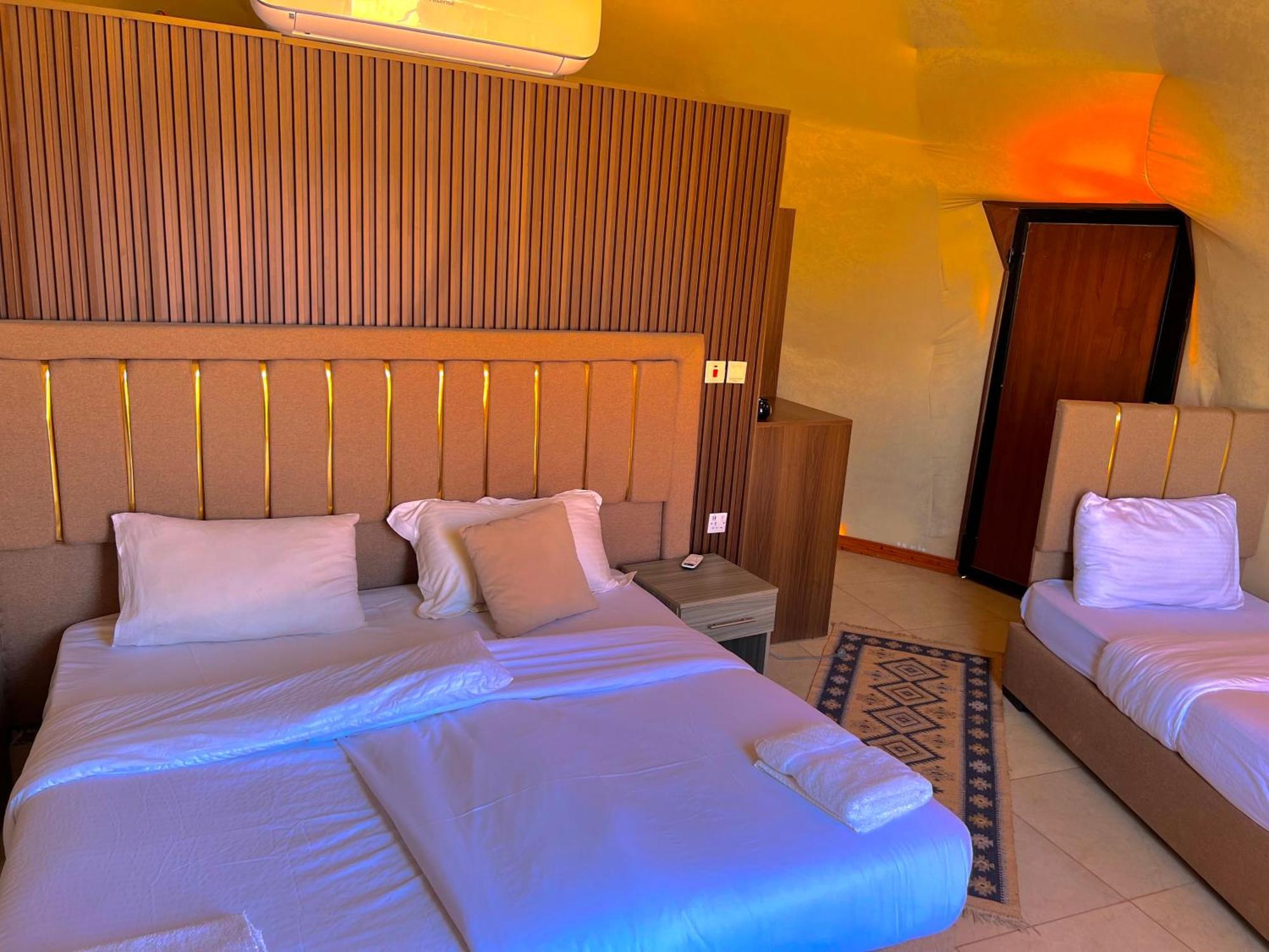 Angelina Wadi Rum Camp 外观 照片