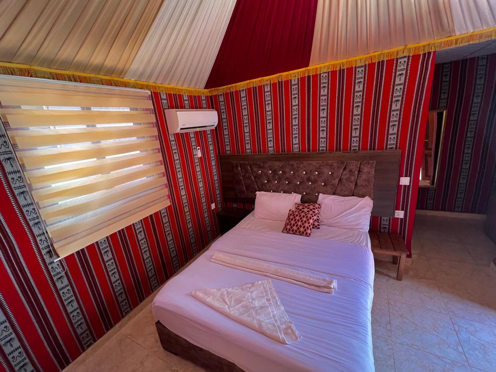 Angelina Wadi Rum Camp 外观 照片