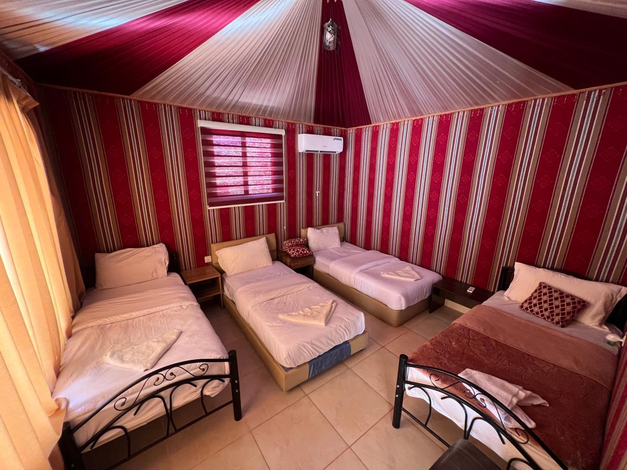 Angelina Wadi Rum Camp 外观 照片