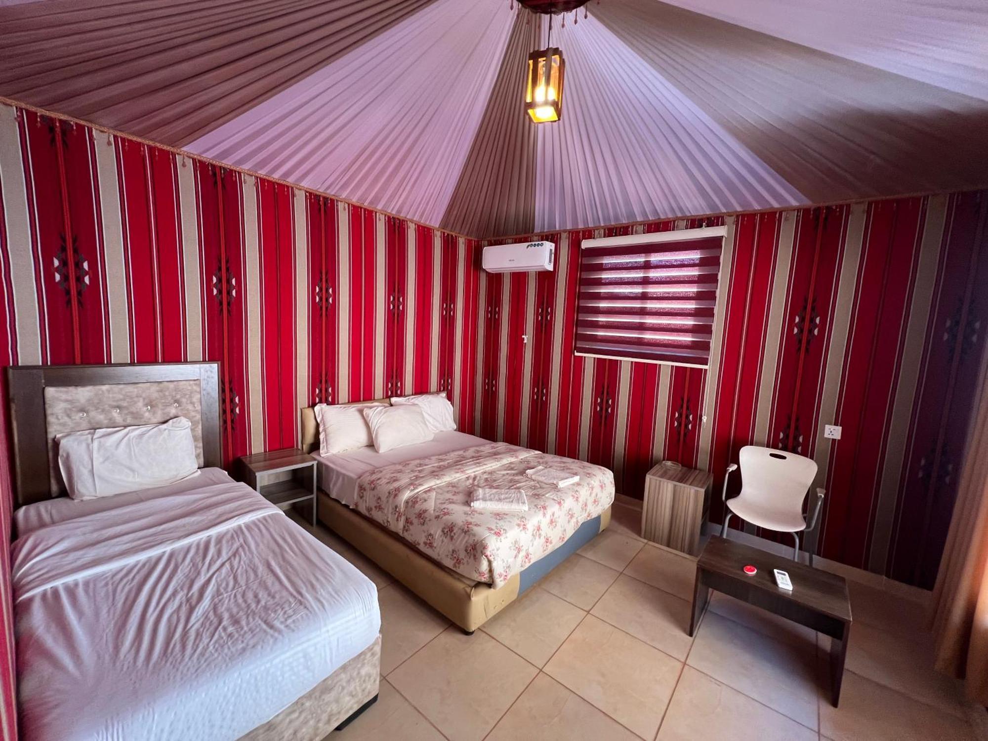 Angelina Wadi Rum Camp 外观 照片