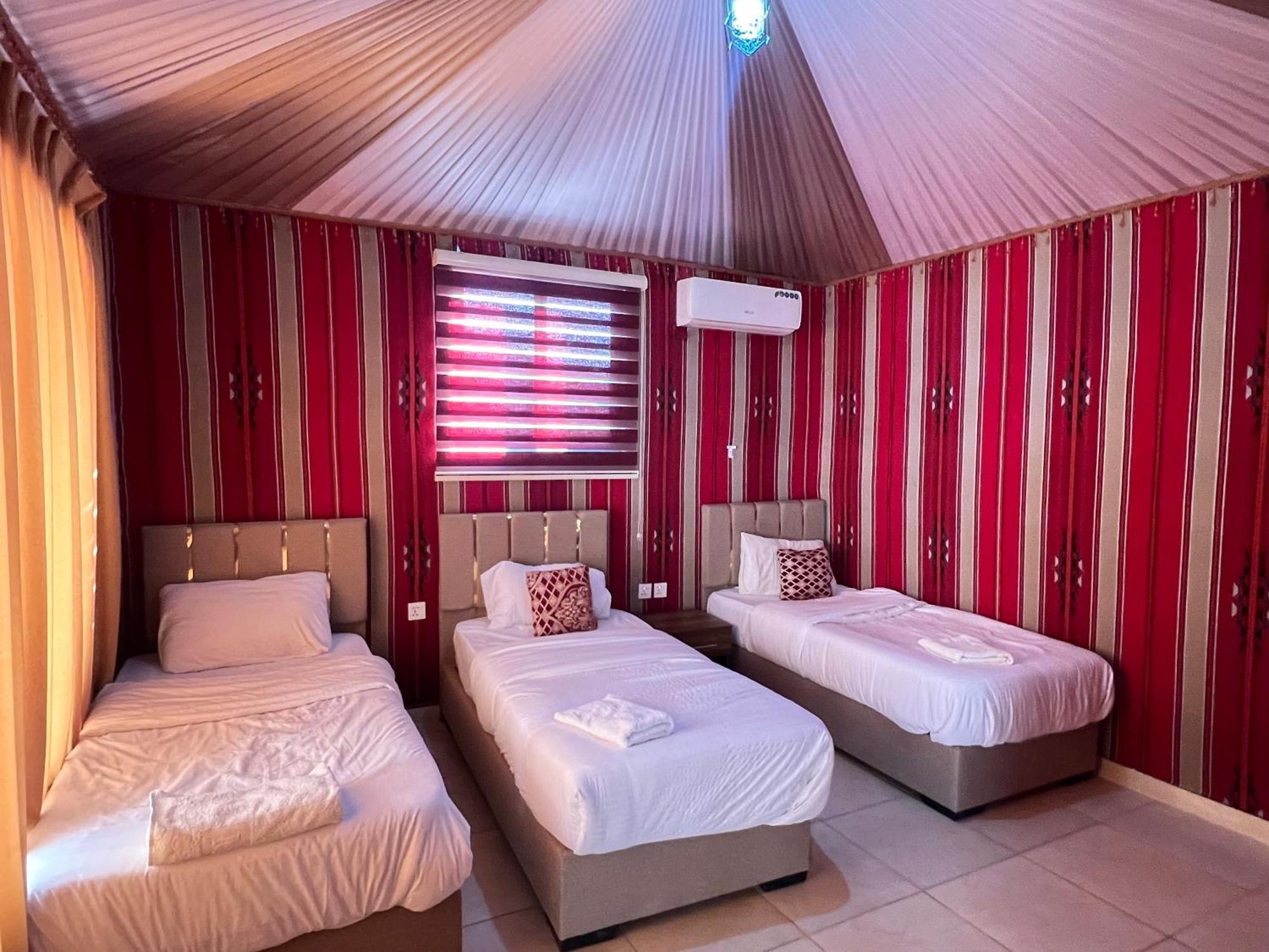 Angelina Wadi Rum Camp 外观 照片