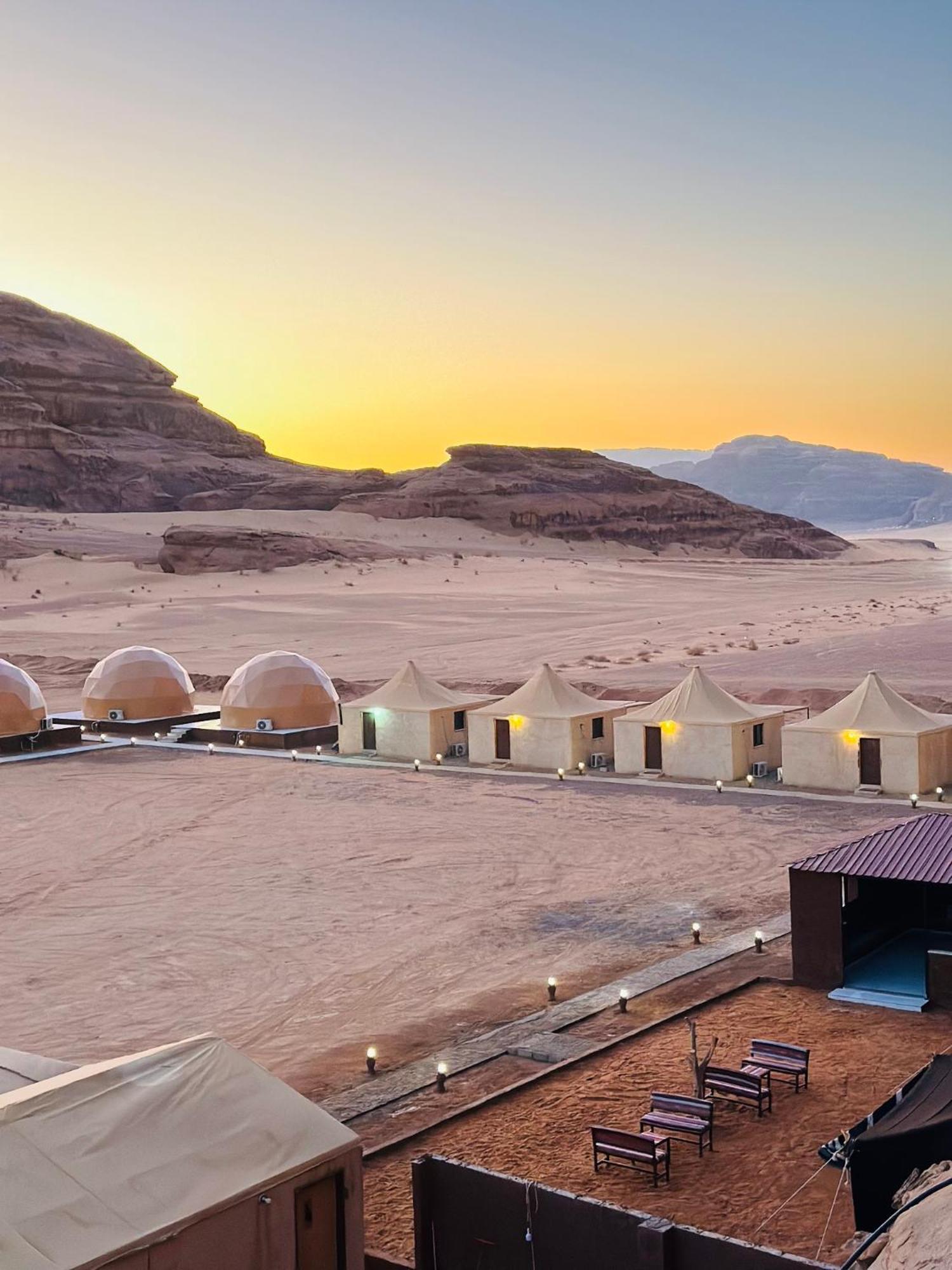 Angelina Wadi Rum Camp 外观 照片